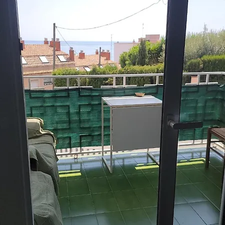 Appartement Beachfront In Canet De Mar